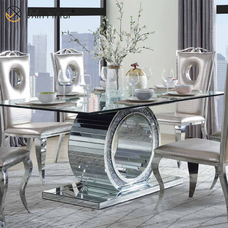 الجملة 2021 تصميم جديد سحق الماس جولة الفضة أثاث الطعام مع الكراسي تشديد الزجاج الجدول الأعلى مائدة الطعام