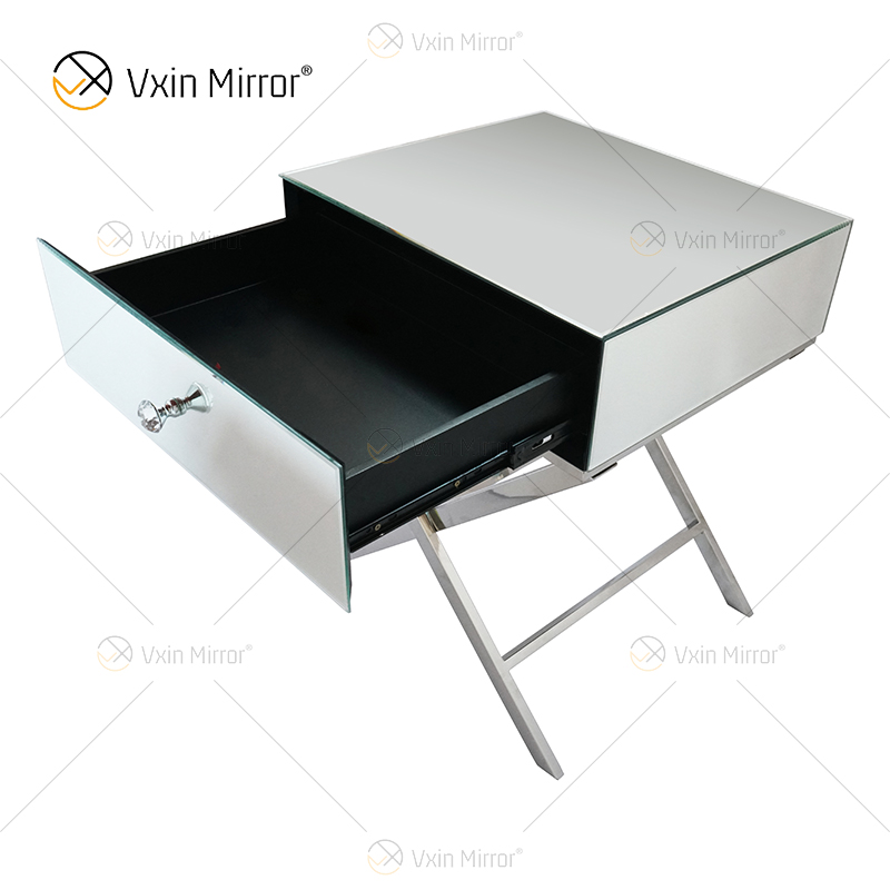 Vanity Modern WXF-046 أثاث من الفولاذ المقاوم للصدأ الفضي منضدة كريستالية مع درج واحد منضدة بجانب السرير