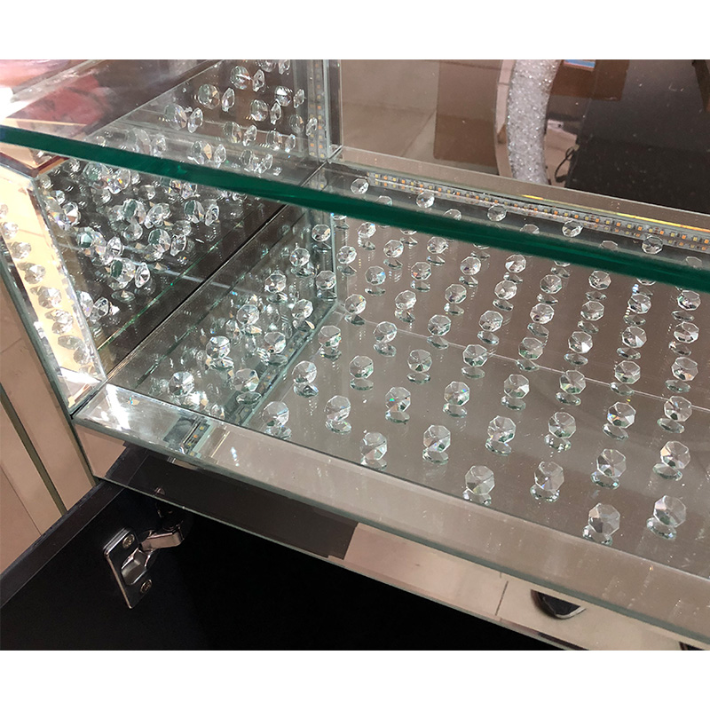 LED تصميم WXF-2124 مثمن الخرز الأزياء مرآة ماكياج مجلس الوزراء مباراة LED مرآة مخصص التوصيل
