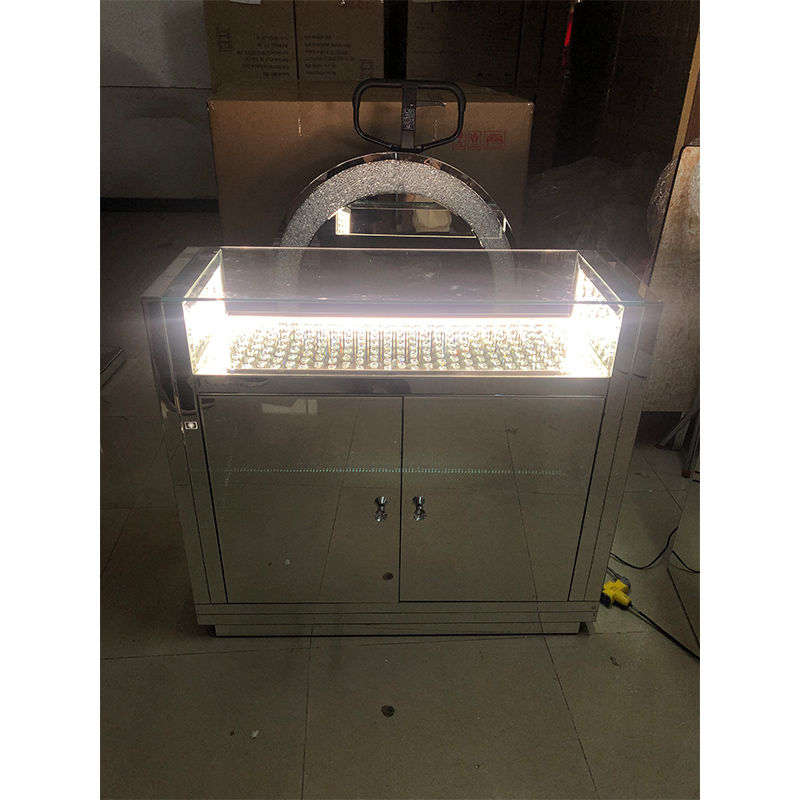 LED تصميم WXF-2124 مثمن الخرز الأزياء مرآة ماكياج مجلس الوزراء مباراة LED مرآة مخصص التوصيل