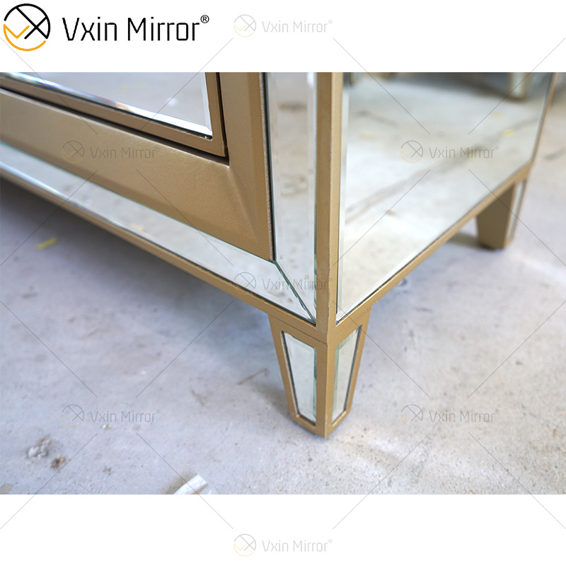 خزانة جانبية بتصميم ذهبي من Champage WXF-268 خزانة دولاب فاخرة مع أدراج المعطي