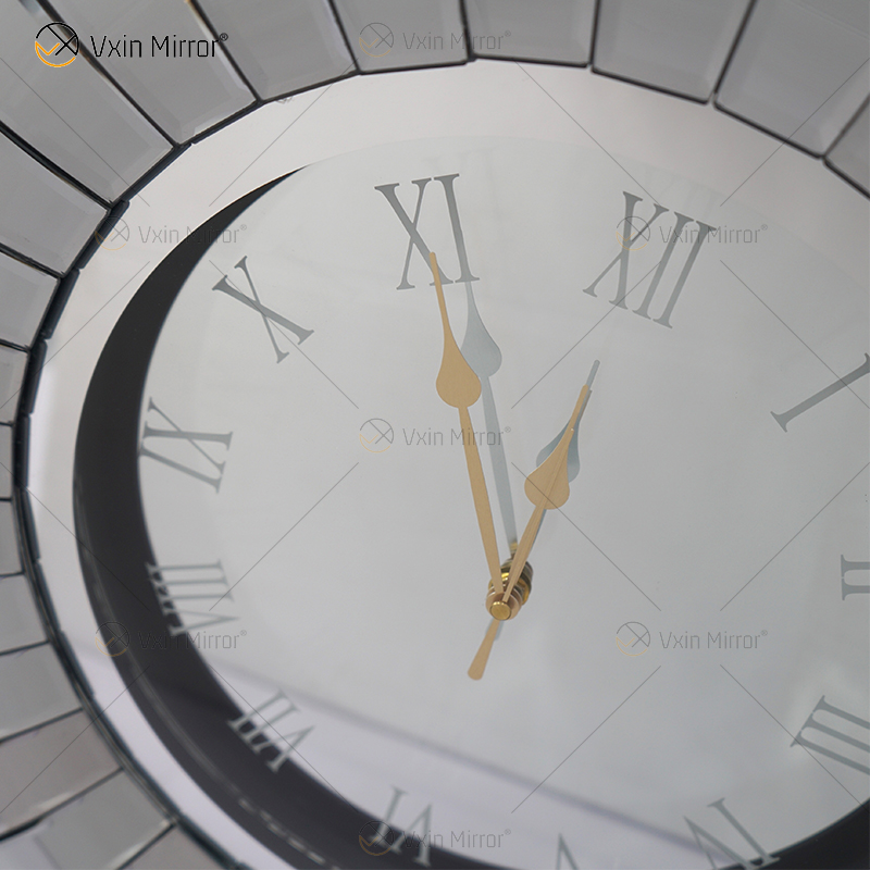ساعة معكوسة WXMC-087 فضية منحنية لتزيين الحائط ثلاثية الأبعاد ساعة كريستال مستديرة أنيقة
