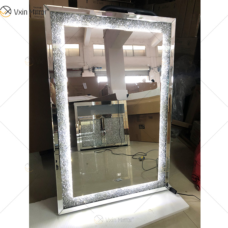 أعلى تصميم WXM-2593 LED 3 ألوان LED ضوء مرآة الماس مرآة ماكياج أنيق مرآة غرفة المعيشة