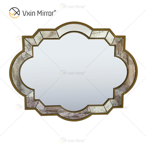 مرآة حائط فاخرة ذهبية اللون من Vxin WXM-1139