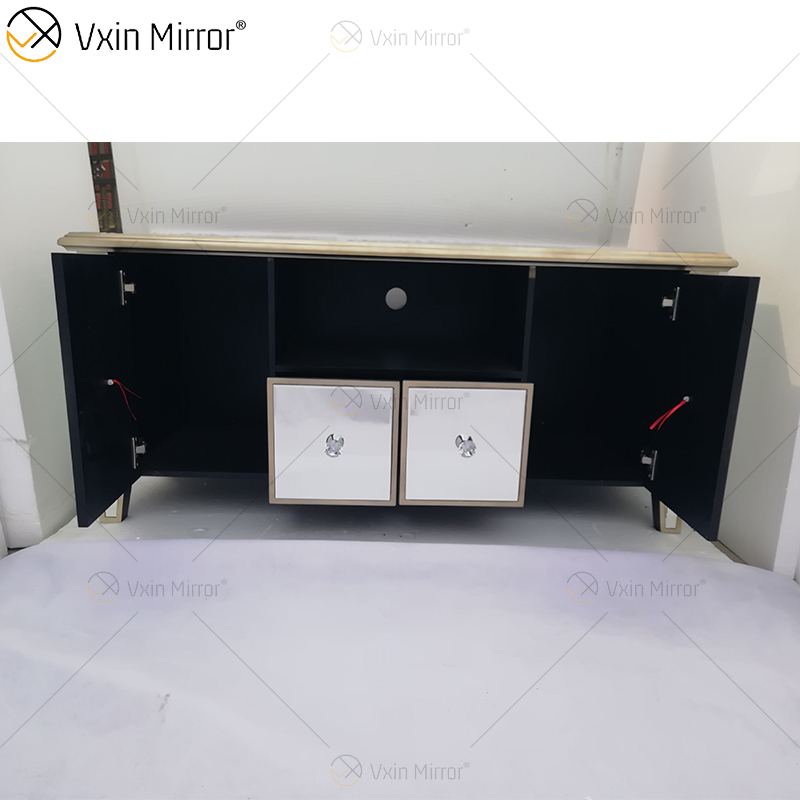 أثاث برلين المزخرف WXF-680 Anti Champagne Gold TV Stands Cabinet مع درجين وأبواب