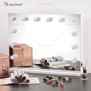 أنماط الملابس الفينيسية VXin WXDL-107 التحكم بمفتاح مرآة هوليوود الفضي اللامع مع لمبات 3 ألوان