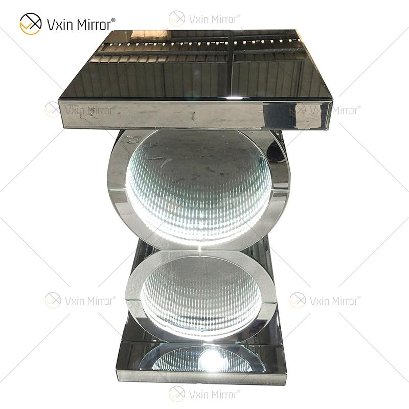 طاولة قهوة فضية LED ثلاثية الأبعاد مضاءة إنفينيتي مرآة نفق متلألئ معكوسة على شكل O طاولة جانبية طاولة WXF-290