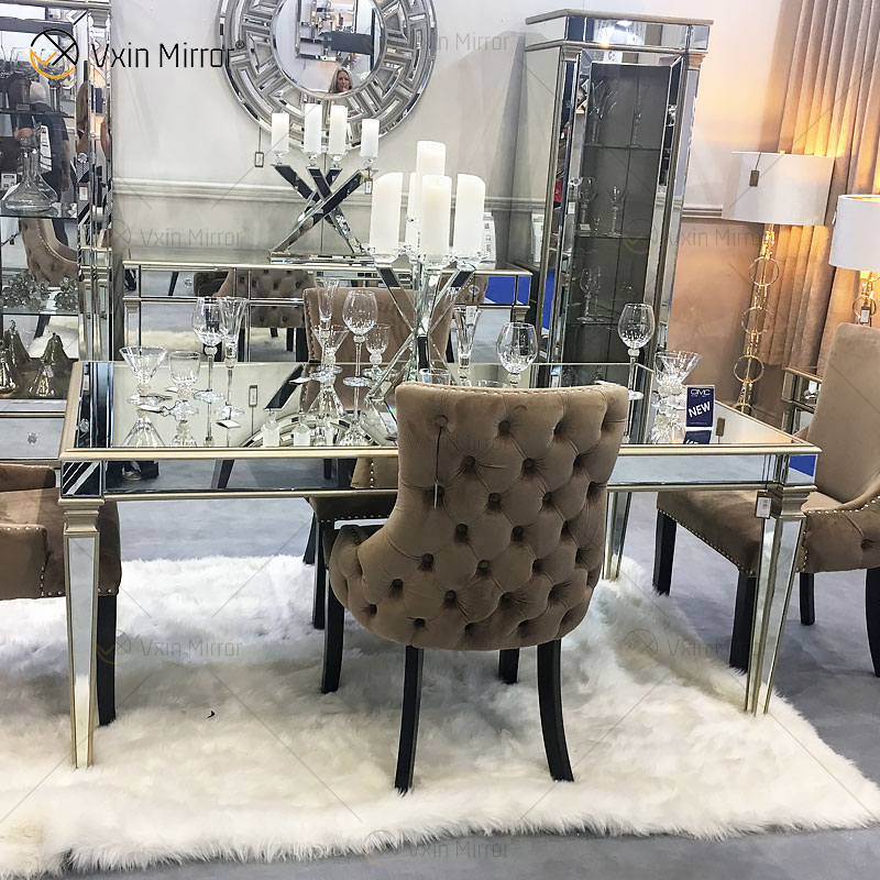 طاولة طعام فاخرة من Facoty WXF-0309 بإطار من الذهب الخالص