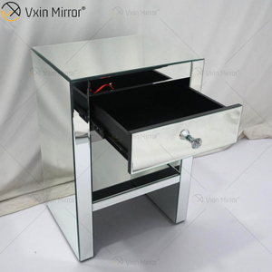 منضدة منضدة كريستالية للأثاث الفضي من Vanity Modern WXF-242 مع درج واحد منضدة بجانب السرير معكوسة